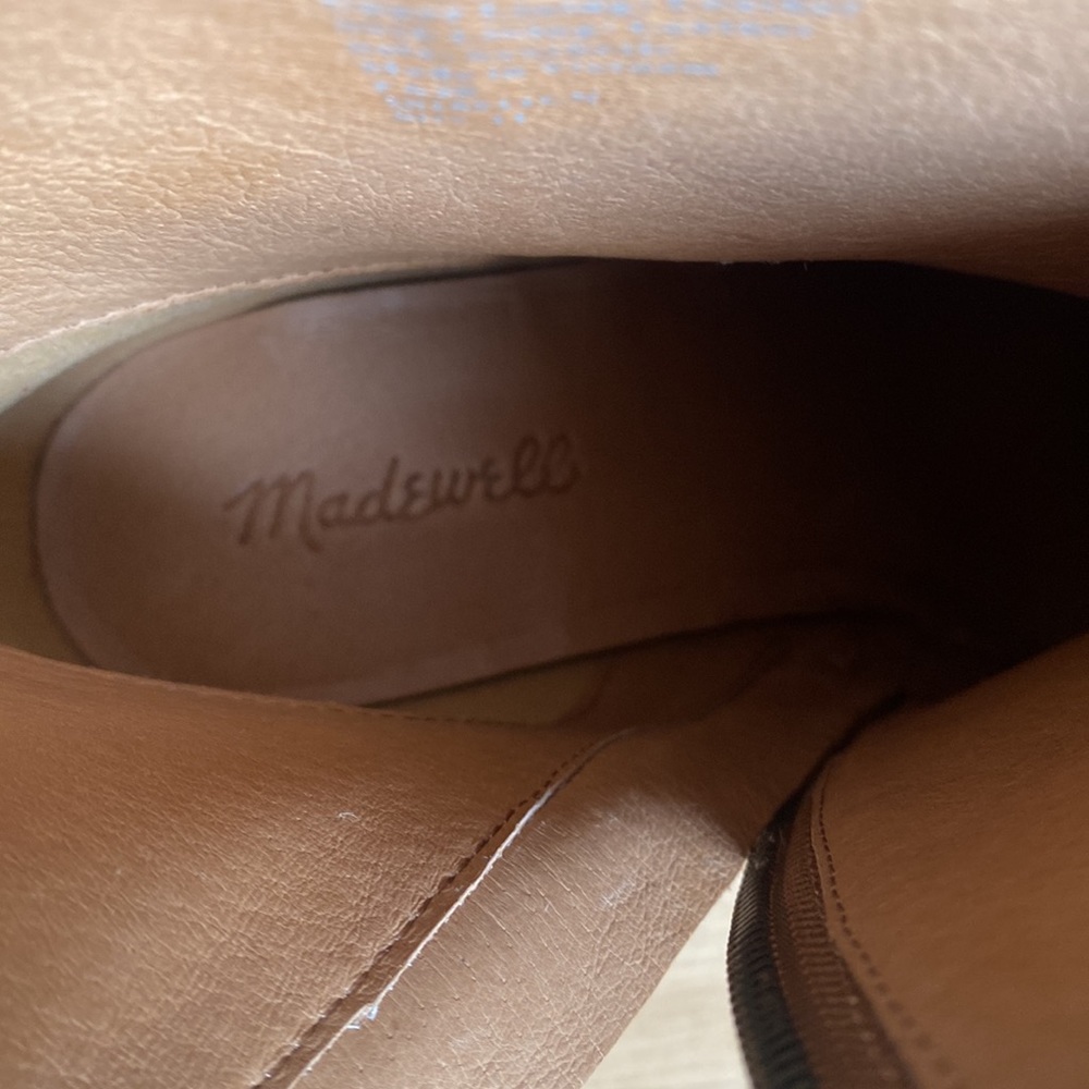 ❌SOLD❌The Fiona Boot in Snake Embossed Leather - Picture 13 of 14